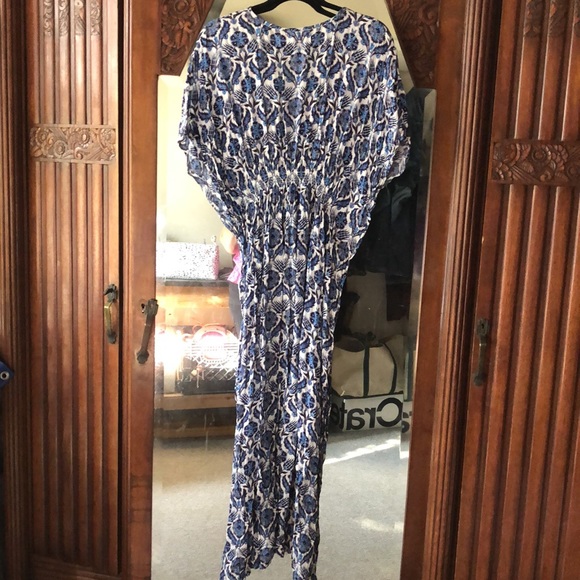 Rujuta Sheth Marie Cinched Kaftan Blue Lotus Print M/L - Picture 7 of 14